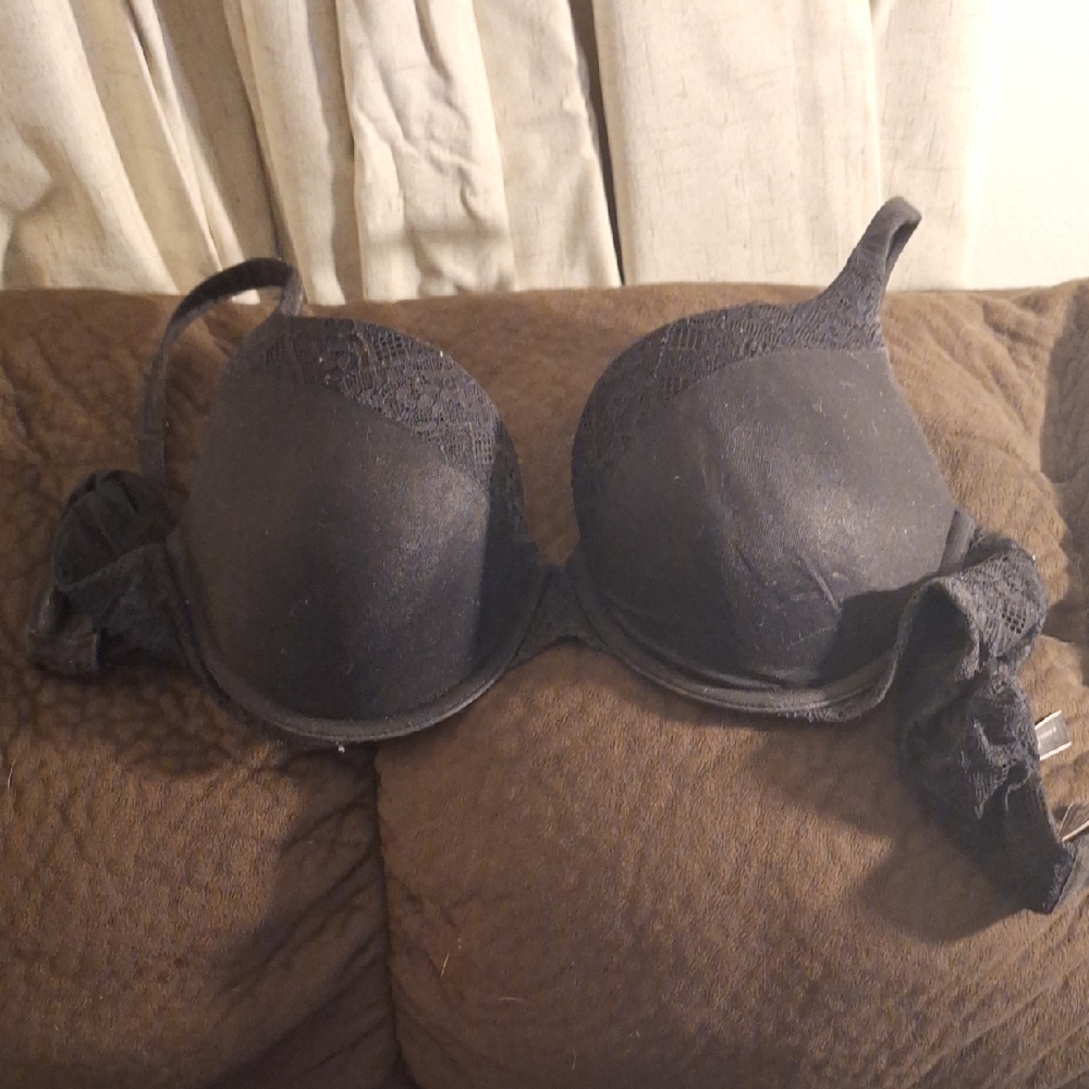 Victoria's Secret Black Lace Bra